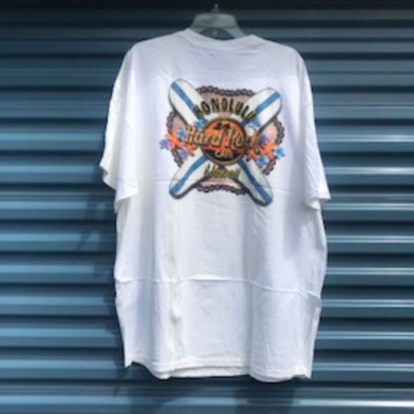 Hard Rock Café Honolulu . Size: XXL {50-52} . Short Sleeve Tee Shirt - Picture 1 of 5